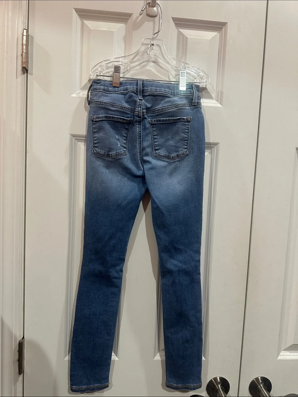 NWOT Kids Old Navy Distressed Skinny Jeans - Blue size 10